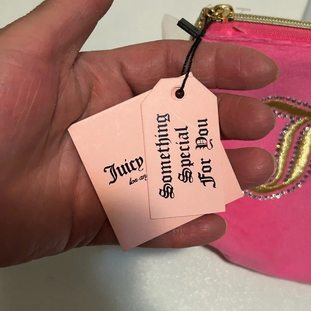 Juicy Couture chic stylish